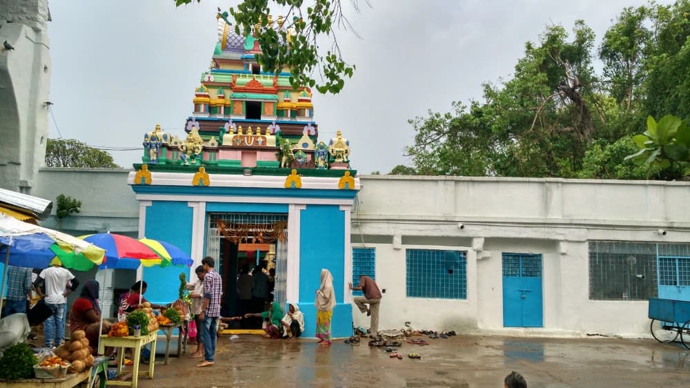Chilkur Balaji Temple Hyderabad: Visa God