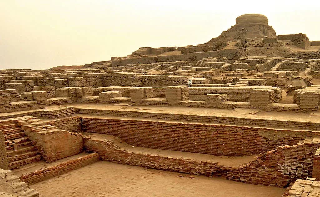 Aryan Migration Theory Debate: Archaeology, Genetics & Hindu Perspectives