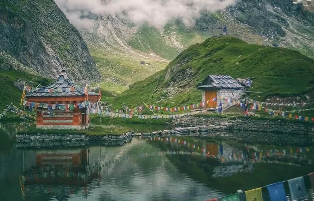 Yulla Kanda: Divine Darshan at the World’s Highest Shri Krishna Temple in Himachal Pradesh — Temples