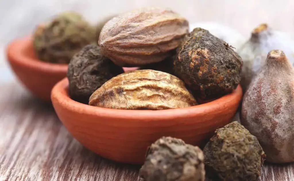 Triphala: The Ancient Ayurvedic Detox Pill Still Transforming Health in 2025 — Health