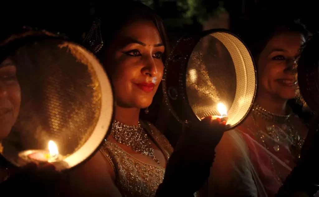 Celebrating Love the Hindu Way: Alternatives to Valentine's Day