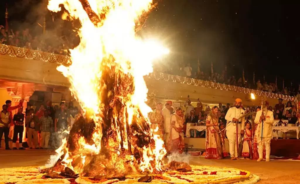 Rangwali Holi and Dhulandi: Understanding the Rituals of Holika Dahan A Celebration of Good Over Evil and the Joy of Colors — Festivals