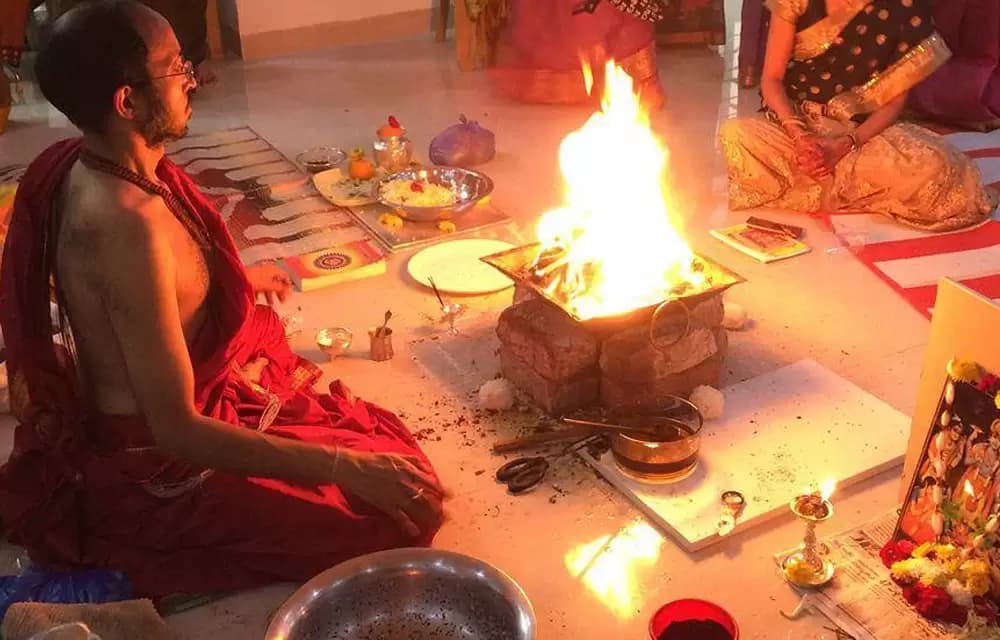 Hindu Gurus and the Fight Against Superstition: Dispelling Banamathi & Vashikaran Myths