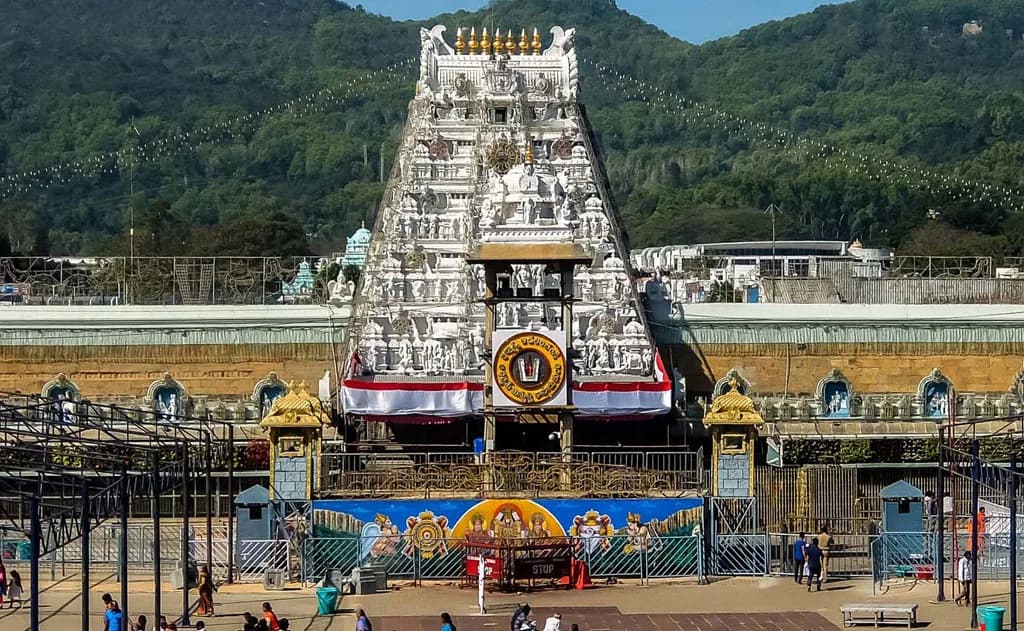 Tirupati Temple Fake Ghee Scam: CBI Uncovers ₹250 Crore Fraud by Bhole Baba Dairy