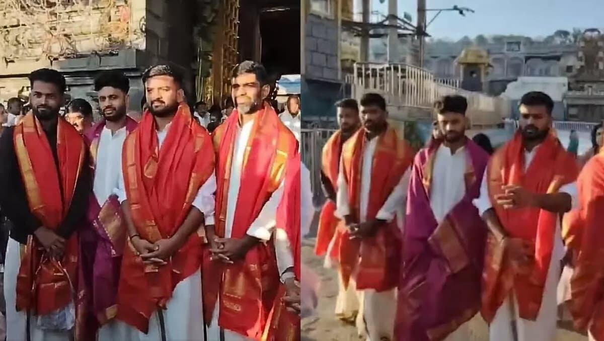 USA TEAM PLAYERS AT THE TIRUMALA TEMPLE IN AP — Tirumala