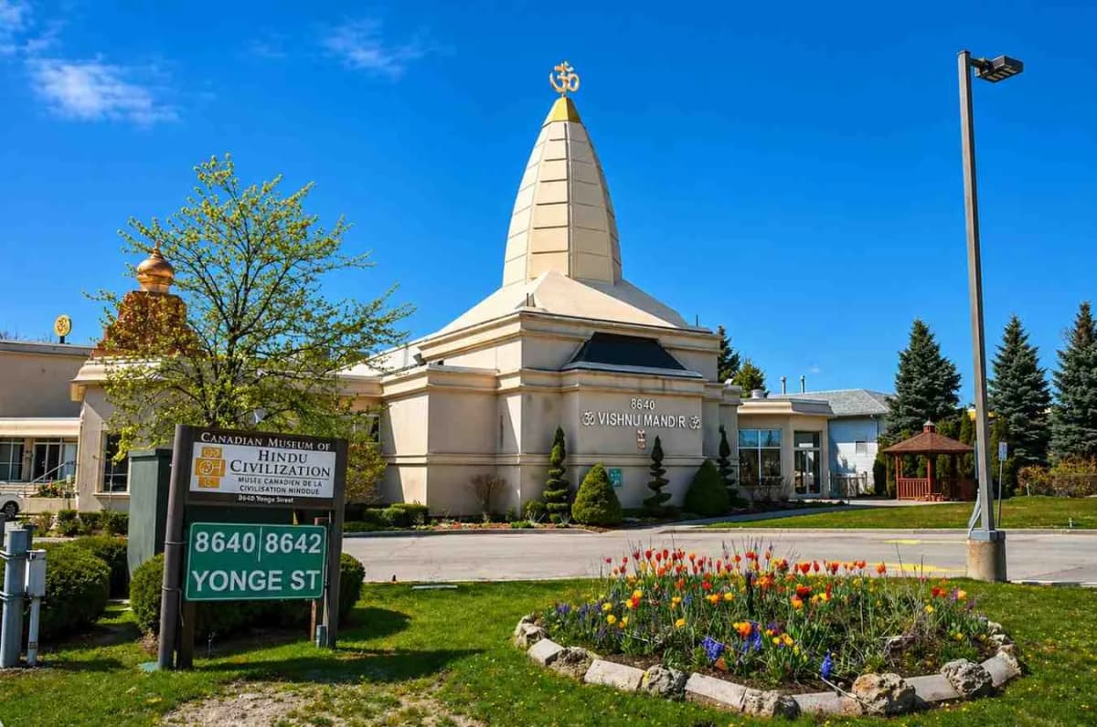 Hindu Temples & Festivals in Canada — Complete NRI Guide to Sanatana Dharma in the Great White North (2026) — Canada