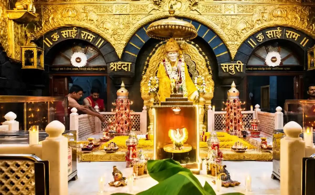 Shirdi Sai Baba Temple: Complete NRI & USA Devotee Guide 2026
