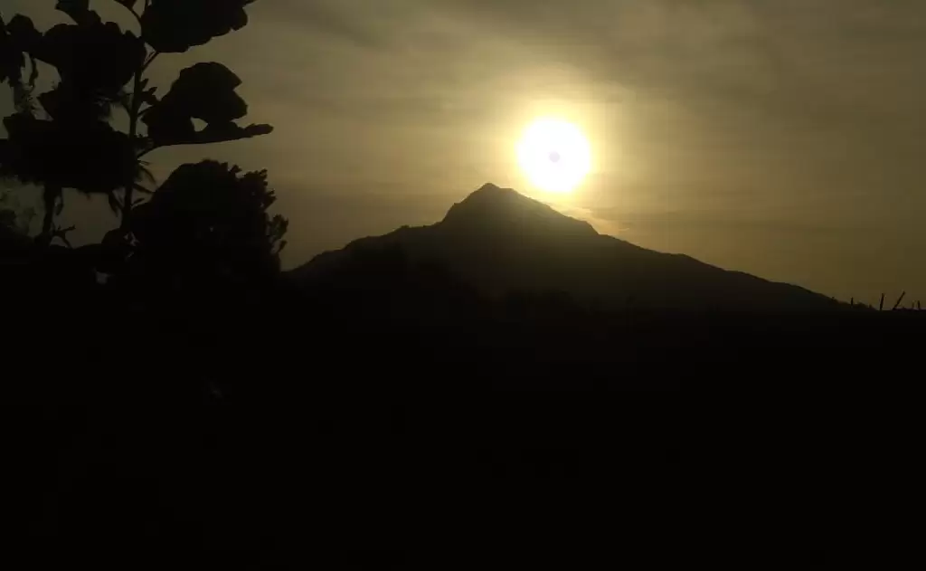 The Mystical Power of Arunachala: The Sacred Hill of Shiva — Spirituality