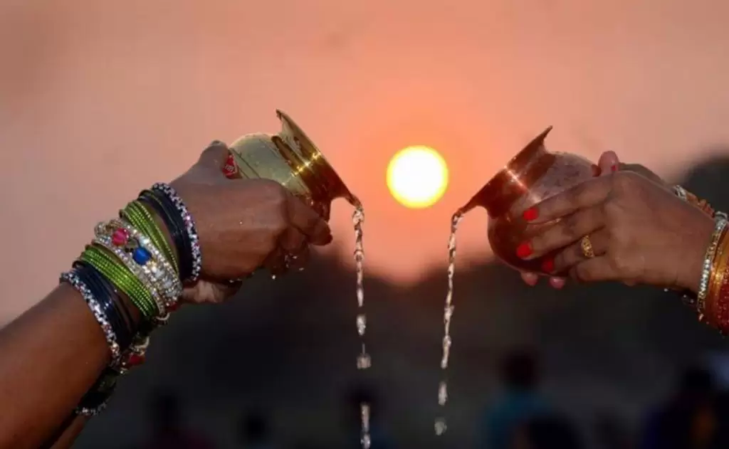 Sunday Rituals in Hinduism — Ravivara Surya Puja, Sun Worship & Complete NRI Guide for 2026 — Hinduism