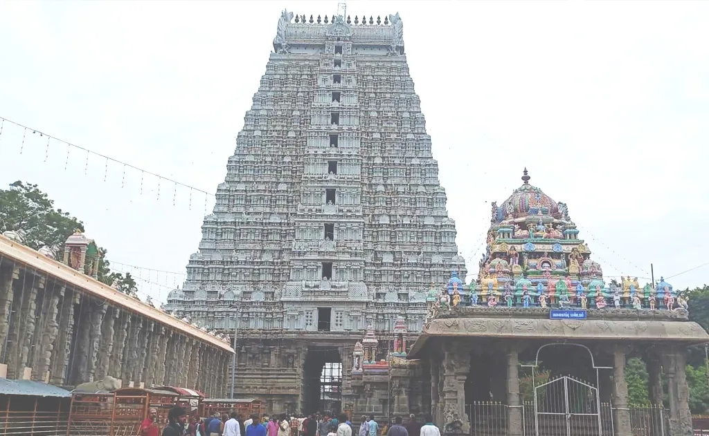 Guru Purnima 2025: Comprehensive Food Guide for Pilgrims Visiting Arunachalam