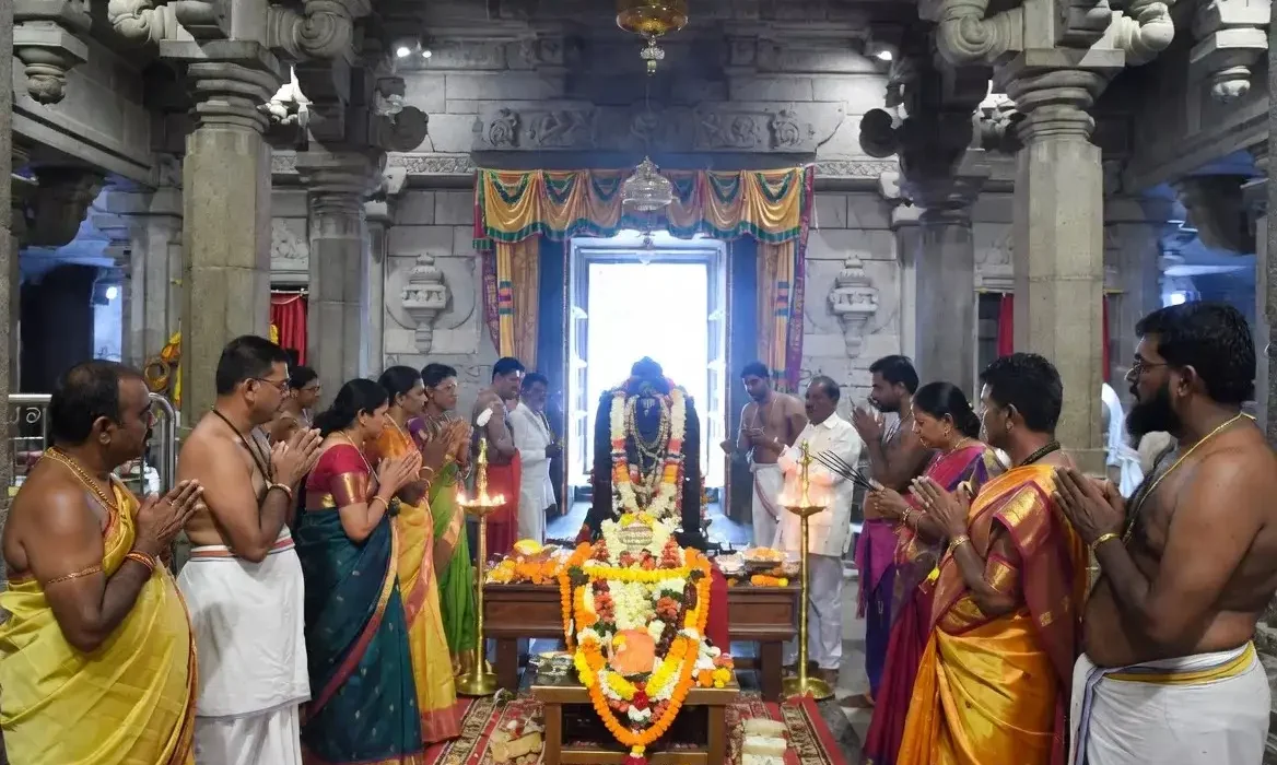 Complete Hindu festival calendar 2026 with dates, significance, and rituals tailored for American Hindus, NRIs, and global Indian families.