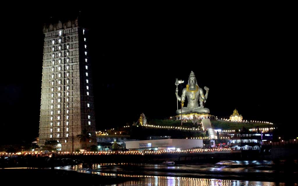 f Murudeshwar temple, in Bhatkal Taluk of Uttara Kannada district of Karnataka