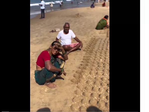 Devotion in the Sands: The Inspiring Story of a Karnataka Couple Crafting 1008 Shiva Lingams Every Maha Shivaratri