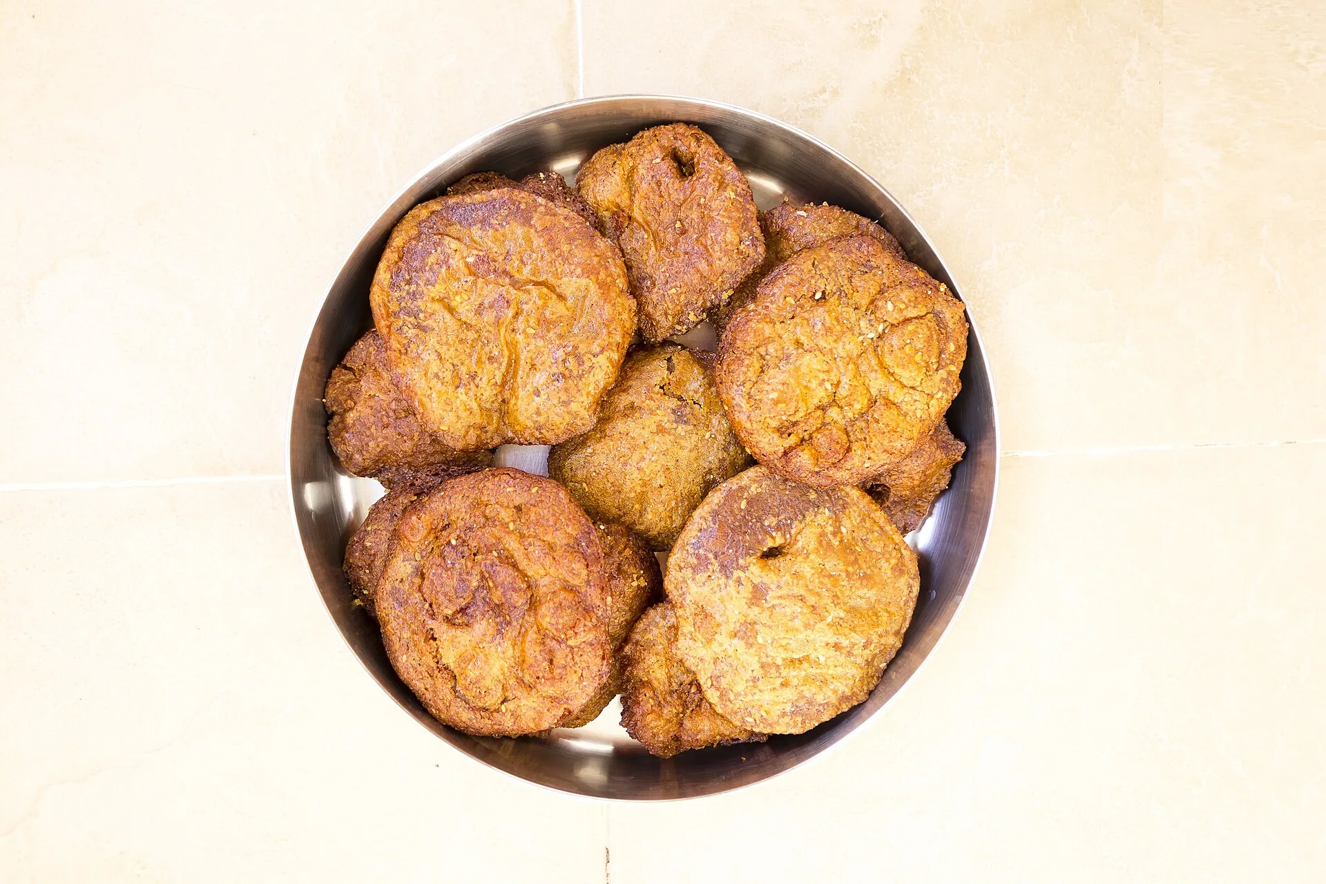 Telugu Deepavali Recipes 2026: Ariselu, Kajjikayalu, Gavvalu and Chekkalu — Recipes