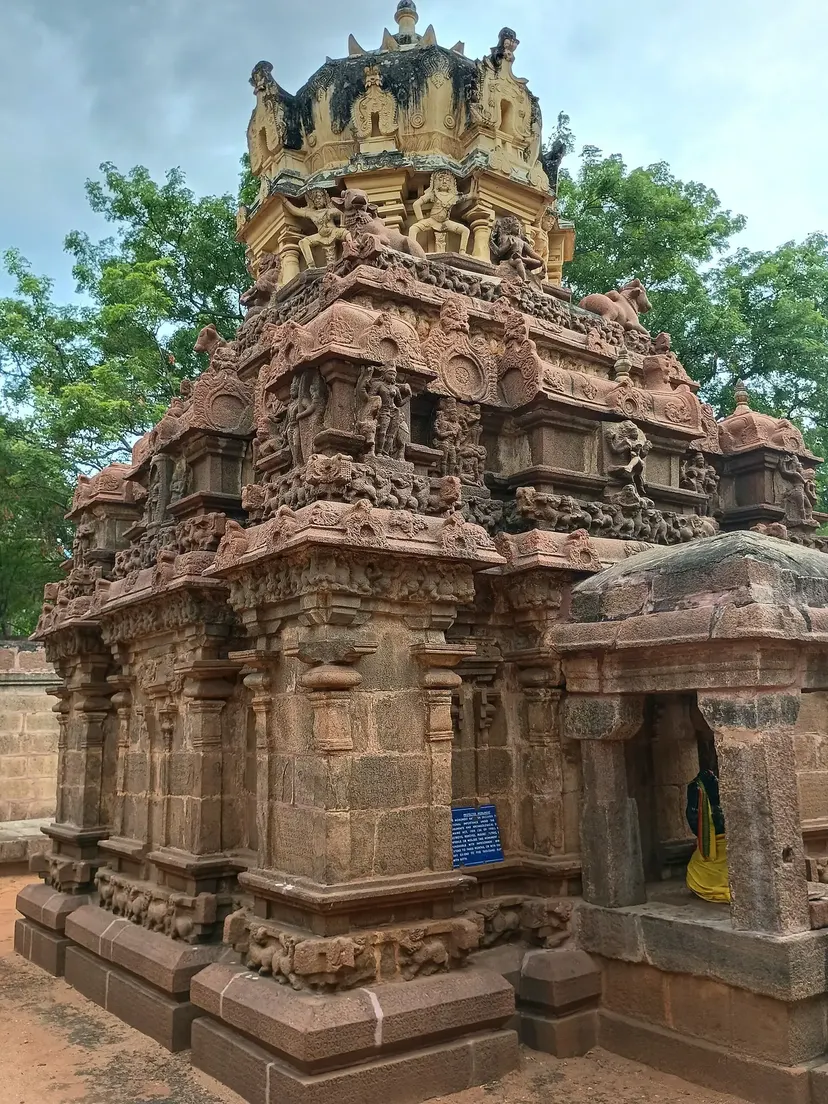 Valeeswarar Temple, Thiruvaliswaram (near Brahmadesam)