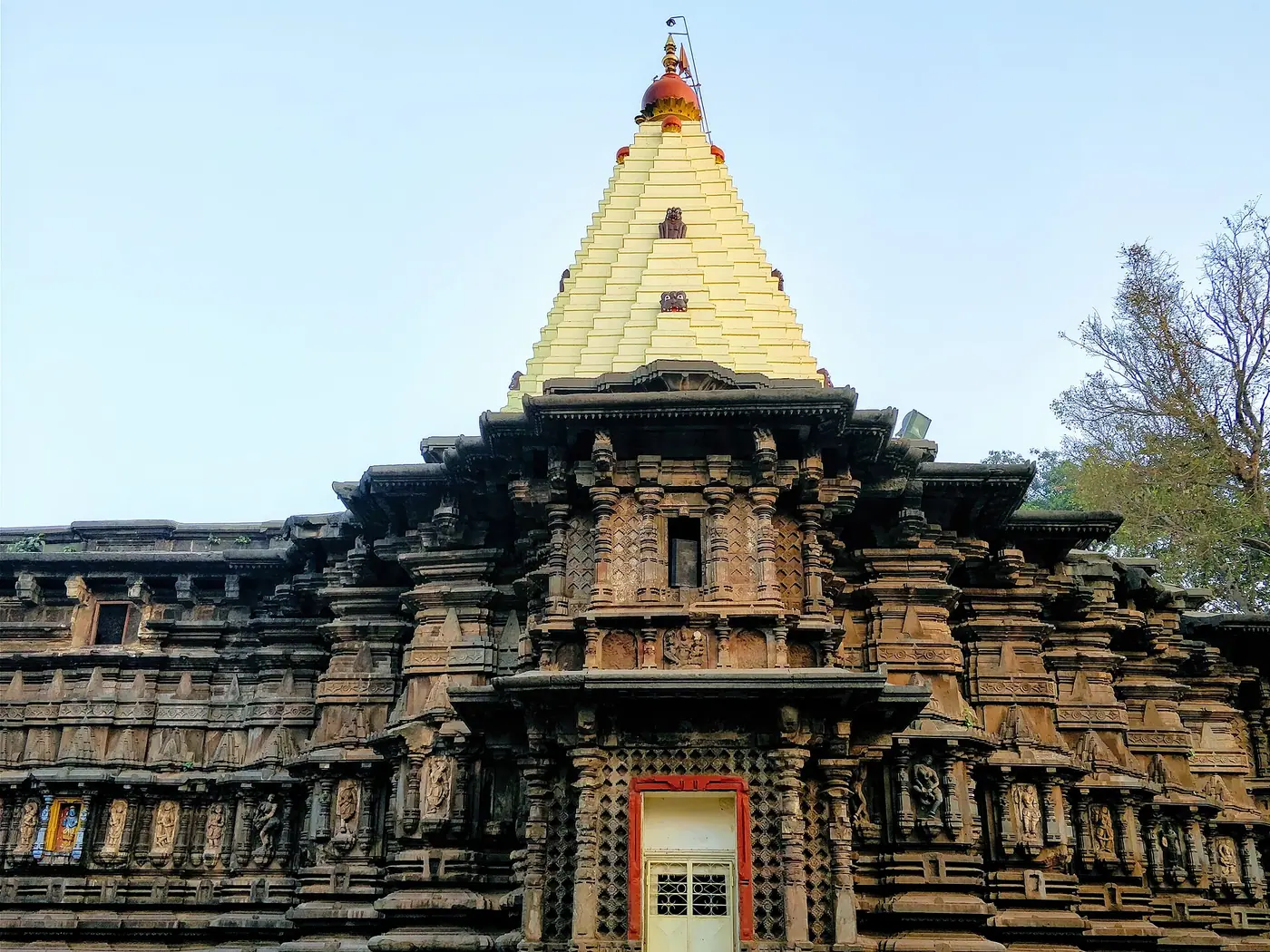 Diwali 2026 in Maharashtra: Lakshmi Poojan, Padwa & Bhau Beej — Diwali 2026
