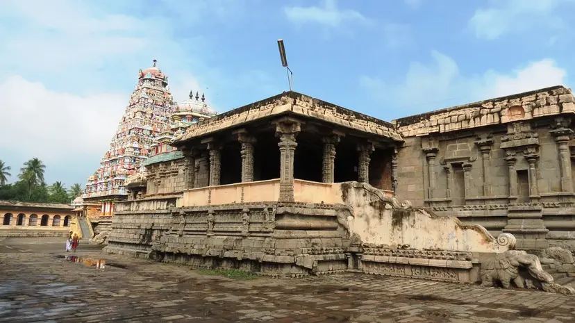 Kampaharesvarar (Kampaheswarar) Temple, Thirubuvanam