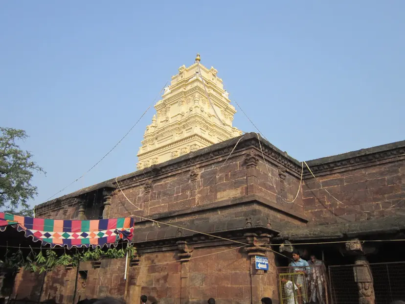 Sri Chalukya Kumararama Bhimeswara Swamy Temple, Samalkot