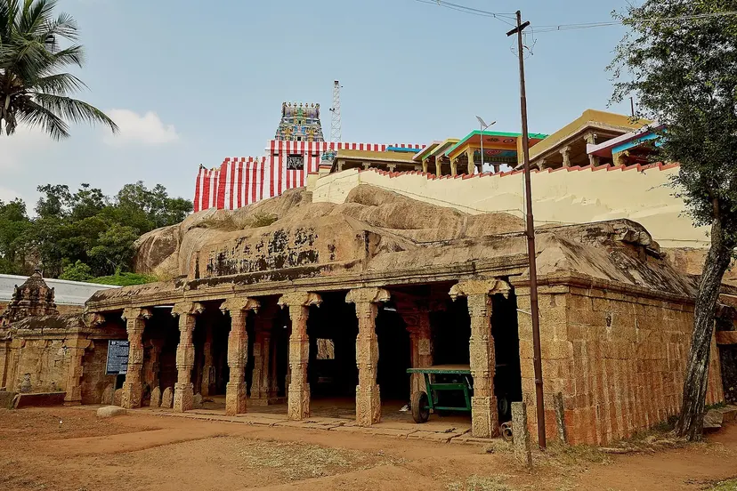 Kundrakudi Shanmuganathar Temple
