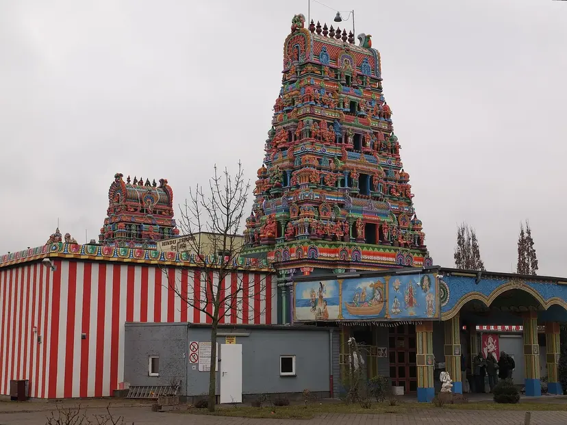 Sri Kamadchi Ampal Temple (Sri Kamadchi Ampal Tempel), Hamm