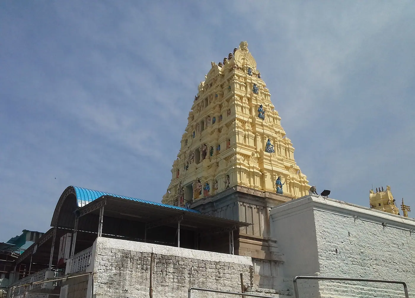 Temples in Telangana: A Source-Checked Guide to Yadagirigutta, Vemulawada, Chilkur, Bhadrakali and More — Temples
